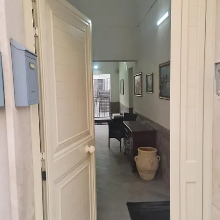 Apartment Del Mandorlo *