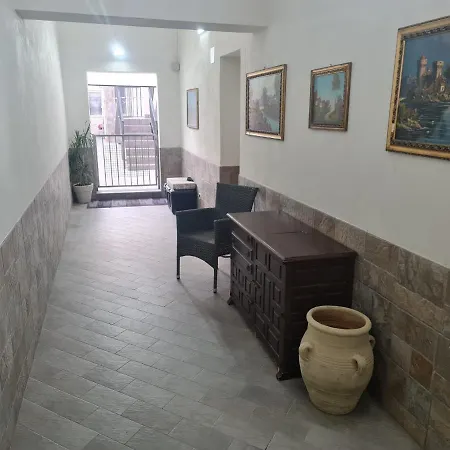 Del Mandorlo